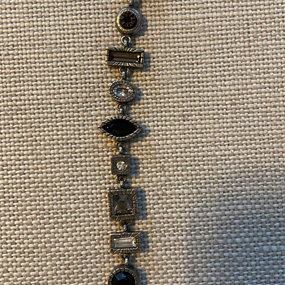 Patricia Locke bracket - Picture 2 of 7